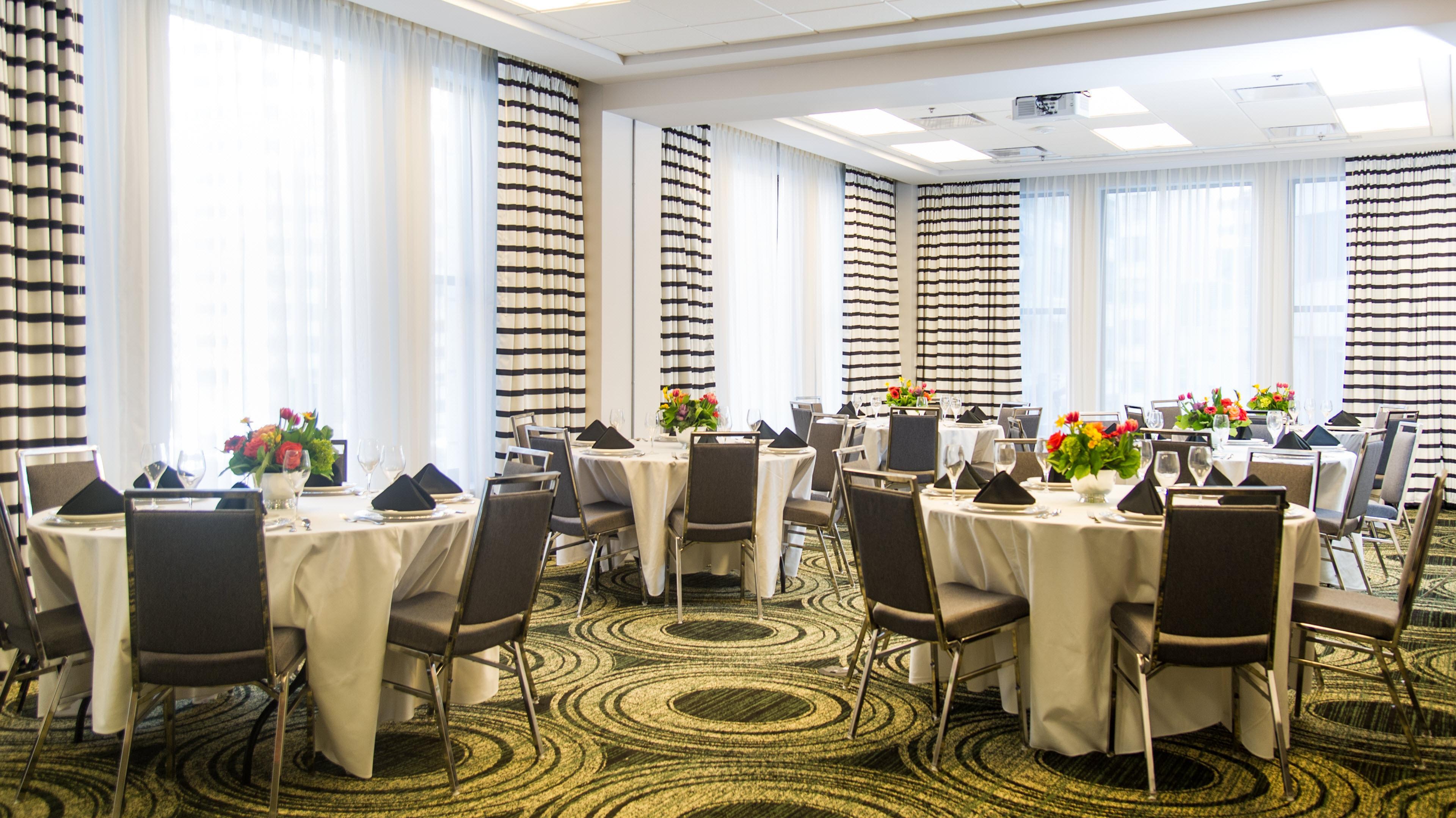 Hotel Indigo - Kansas City Downtown By Ihg Exteriör bild